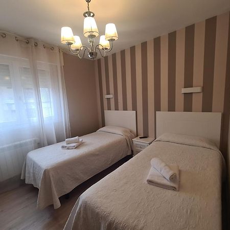 Rooms Castro Centro Castro Urdiales Bagian luar foto