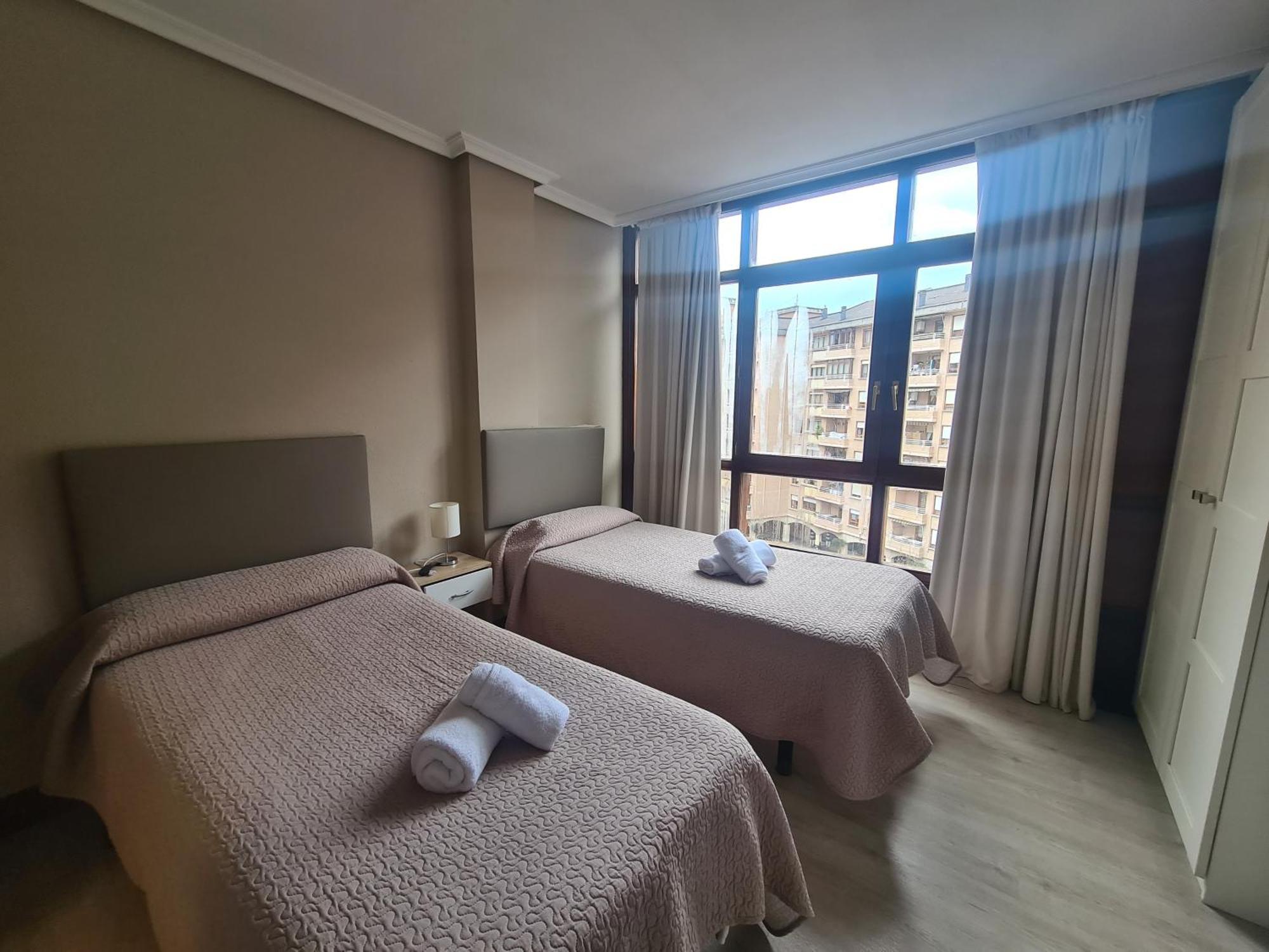 Rooms Castro Centro Castro Urdiales Bagian luar foto