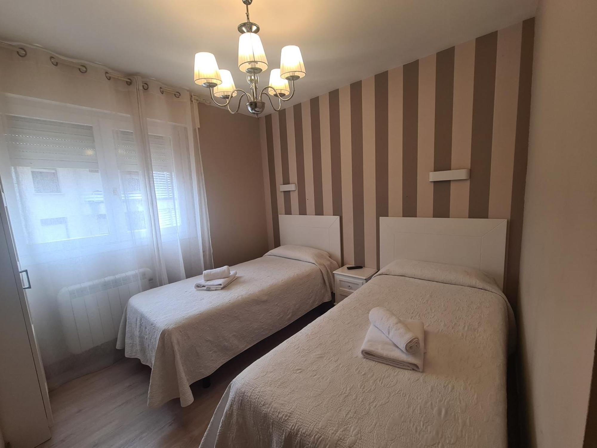 Rooms Castro Centro Castro Urdiales Bagian luar foto